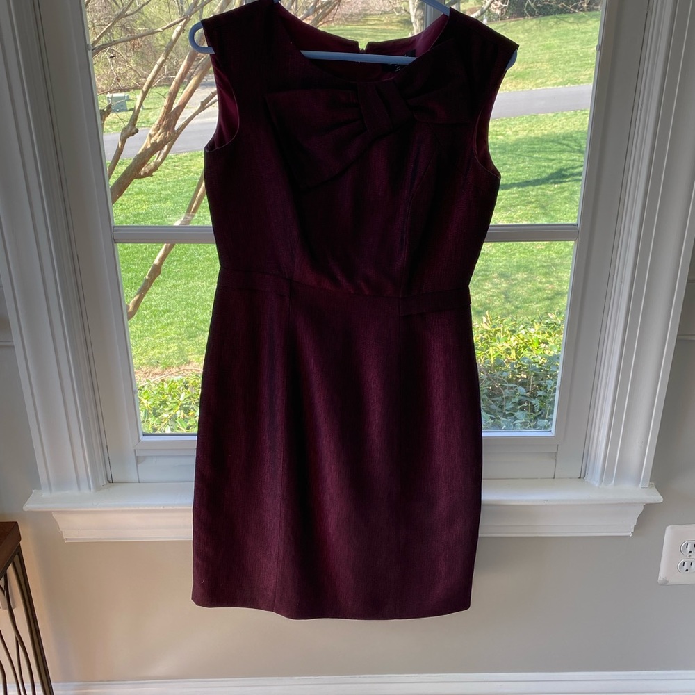 2P Tahari Bow detail cocktail dress